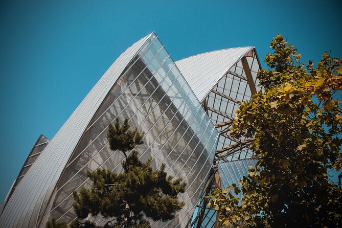 Skip-the-line Ticket Premium Access to Fondation Louis Vuitton - Shuttle From Place Charles de Gaulle: Transportation That Removes One Headache