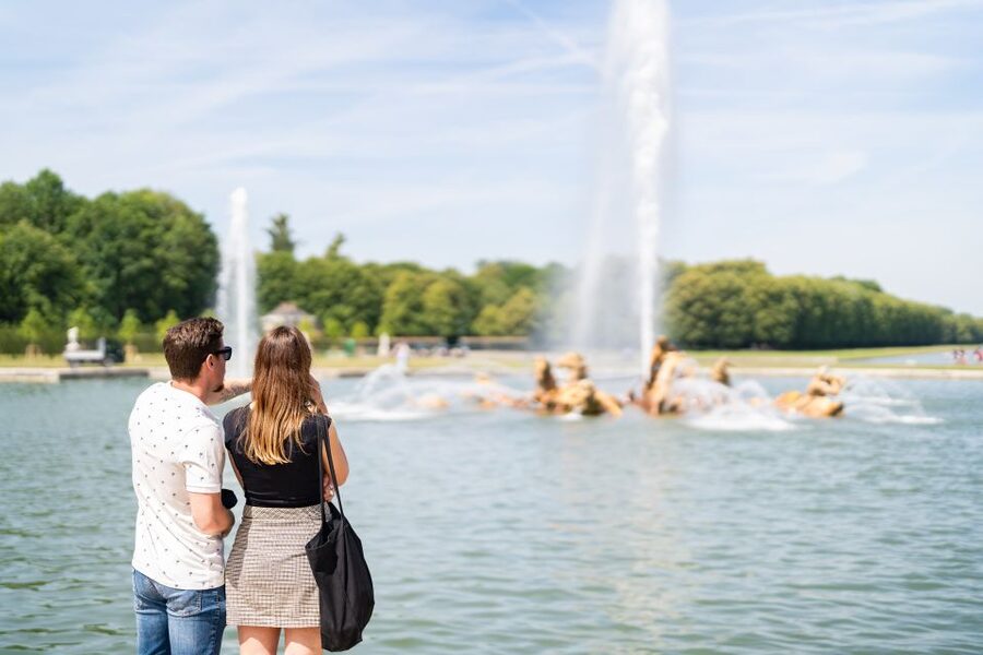 Skip-the-Line Versailles Palace Tour by Train from Paris - What $94 buys you: value in time saved and guided storytelling