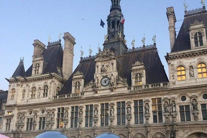Small Group Tours of Paris in Italian (2 Itineraries) - Marais option in July and August: a small schedule tweak with big rewards