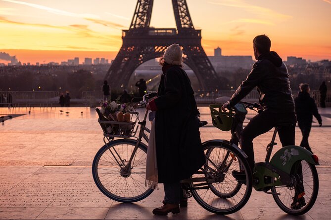 Sunrise Biking Tour: Paris Before the Crowds - Riverside Paths Before the Tourist Boats Start