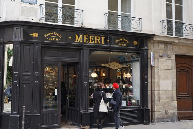 The best sights in Paris with guide - Why this Paris route works: Marais to Montmartre in one day