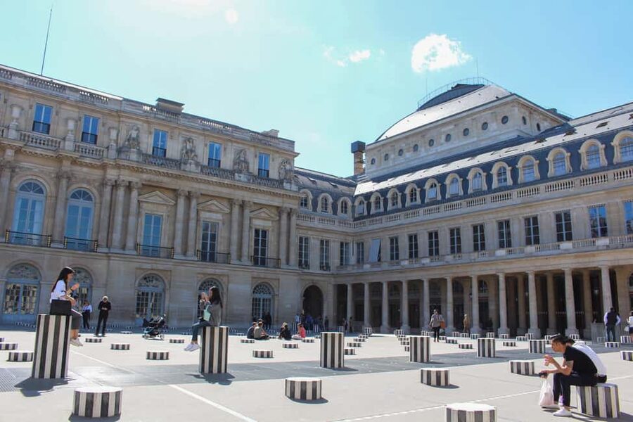 The covered passages of Paris - From Palais Royal to Galerie Véro-Dodat: an art-book detour with style