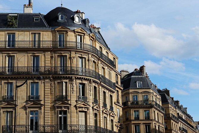 The Da Vinci Code in Paris: Follow the Trail with a Local - Palais Royal Square: Where the Fiction Feels Like City Geography