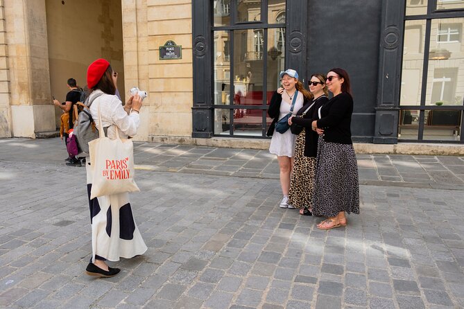 The Official Emily in Paris Locations Walking Tour - Meeting point: finding the guide outside Les Dames Du Panthéon