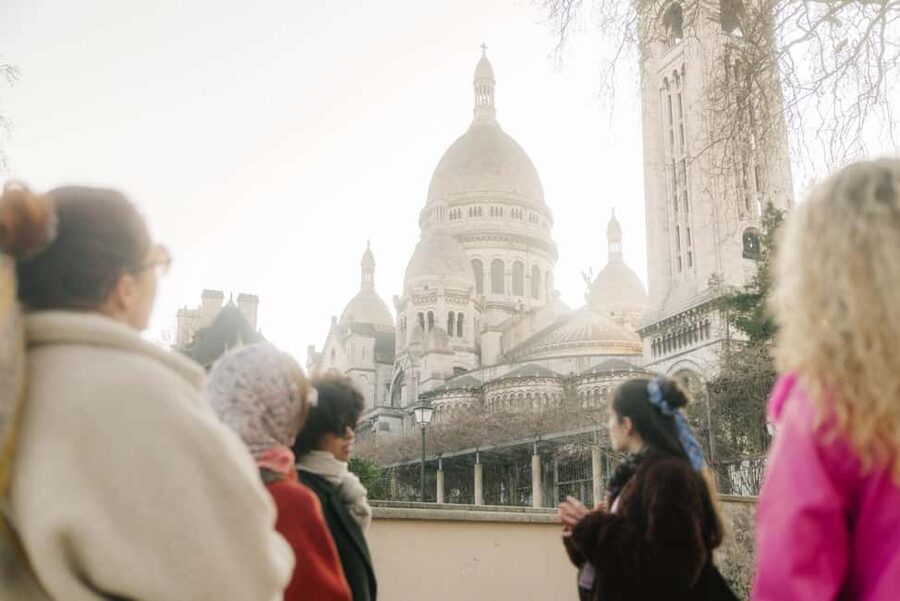 The Official Emily in Paris Montmartre Walking Tour - Why the Small Group Size (Max 14) Changes Everything