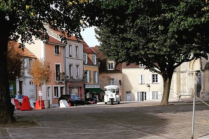 The Paris of the Parisians - Montmartre in a measured dose: streets, art, and history without the grind