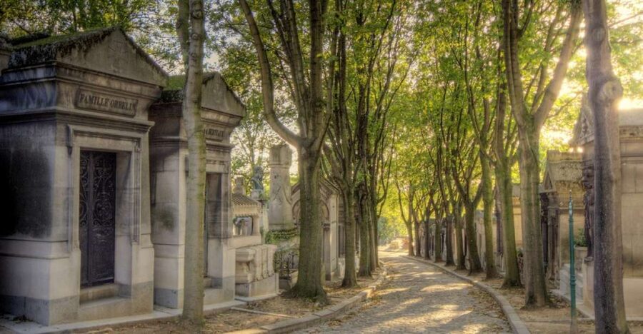 The Père Lachaise Cemetery: Guided 2-Hour Small-Group Tour - Legends and the Origin of the Name: Heloise and Abelard