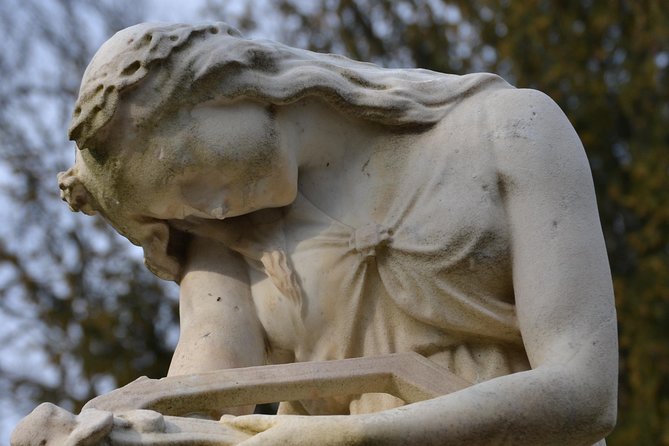 The Pere Lachaise Cemetery Private Tour - Mobile ticket and the practical win of included admission