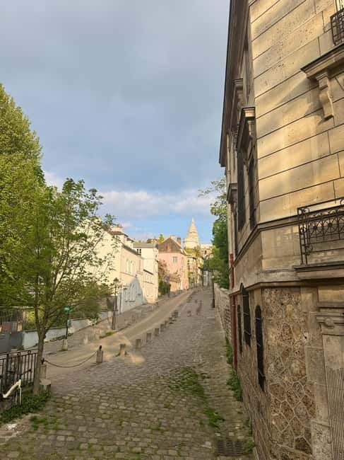 The voice of Montmartre is a must-see in Paris - The short vineyard stop: why it’s not filler