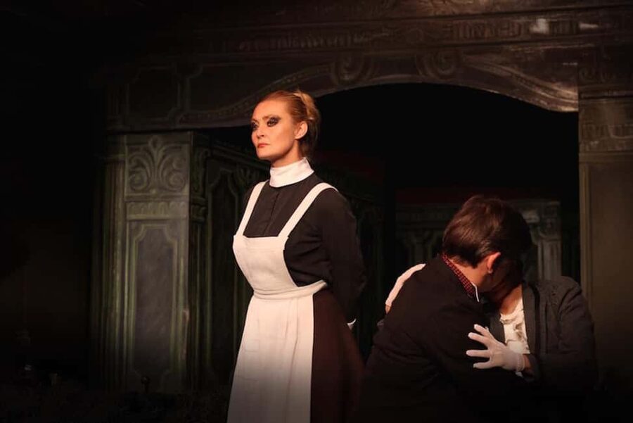 Theatre in Paris: The Bald Soprano (La cantatrice chauve) - Théâtre de la Huchette: the room, the vibe, and how to get there