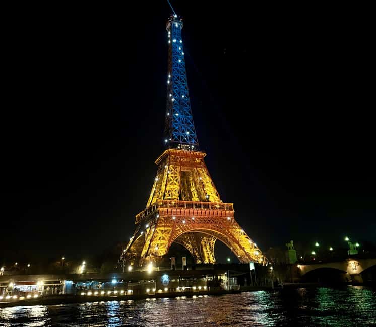 Top Private Cruises in Paris with Champagne + more surprises - Champagne and Bluetooth speakers: what’s actually included (and what you can add)