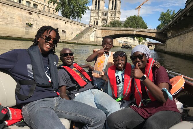 Top Private Cruises in Paris with French Champagne and surprises - Champagne, treats, and the surprise factor you should plan for