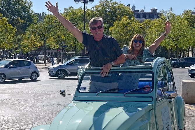 Tour of Paris and Montmartre in 2CV period with Champagne - Stop 2: Montmartre Champagne With Basilica of the Sacred Heart Views