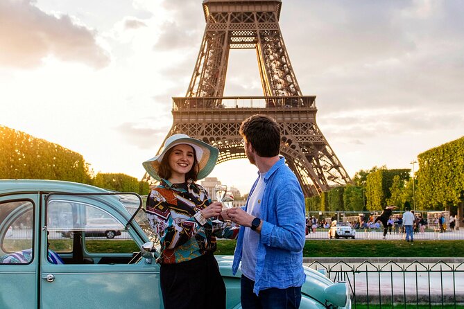 Tour of Paris and Montmartre in 2CV period with Champagne - Pickup, Timing, and How the 2-Hour Plan Feels on the Street