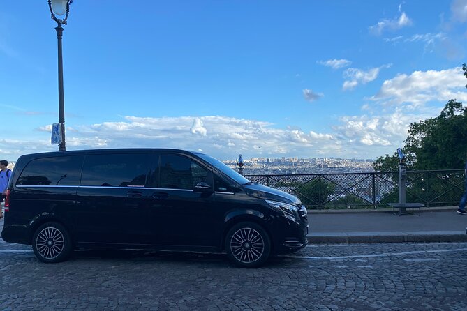 Transfer between Paris and airports CDG/ORLY/LBG (Van 8pax) - The Van Experience: Comfort for Up to 8