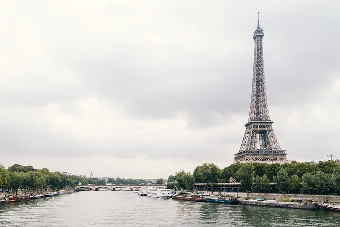 Transfer from Orly/CDG/LBG Airport to Paris (E-Class 2pax) - The Ride Itself: What “E-Class 2pax” Means for Comfort