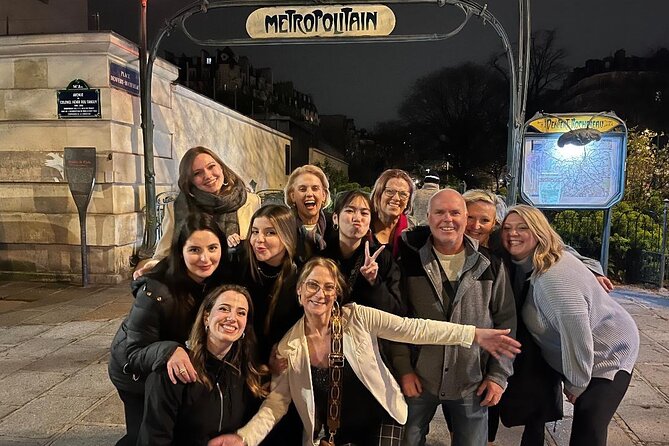 Tripa Paris Pubcrawl / Bar Tours - Stop 2 and the Second Hour: Discounts, Drinks, and a Group Photo