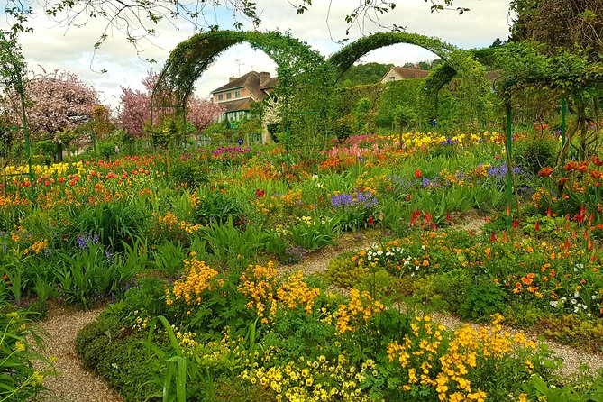 Two Days Private Tour to Normandy from Paris - Day One in Rouen: Claude Monet’s Gardens to the Cathedral and Ossuary