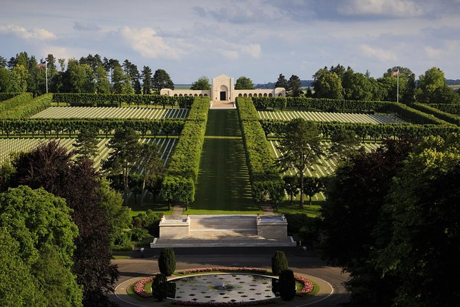 Verdun 1916 and AEF Meuse Argonne offensive 1918 - Private tour (2,7 pax) - Douaumont Ossuary and Tranchée des Baïonnettes: The Scale of Loss
