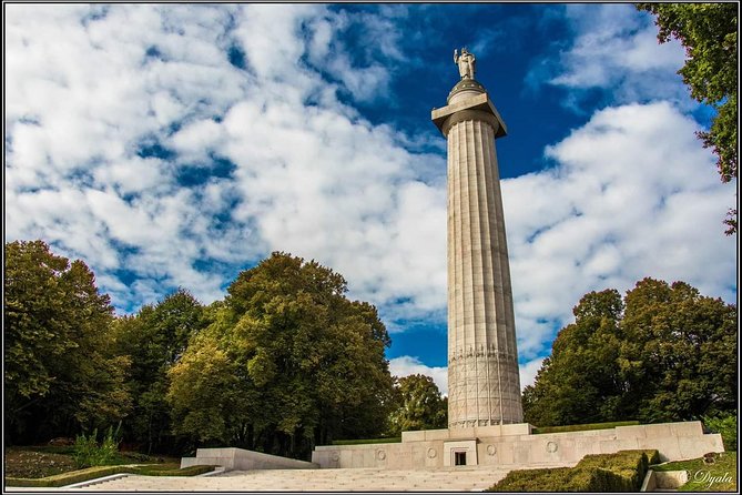 Verdun 1916 and AEF Meuse Argonne offensive 1918 - Private tour (2,7 pax) - Montfaucon’s American Monument: Pershing’s Meuse-Argonne at Human Speed