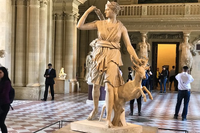 Versailles and Louvre Museum Access and Tour - The gardens at Versailles: André Le Nôtre’s plan, plus possible fountain shows