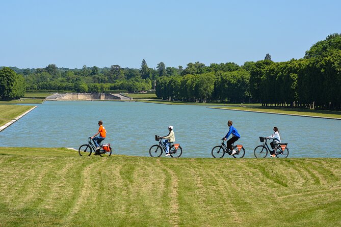 Versailles Bike Tour - Stop 2: Jardins routes to the Ménagerie, Lanterne, and Grand Canal