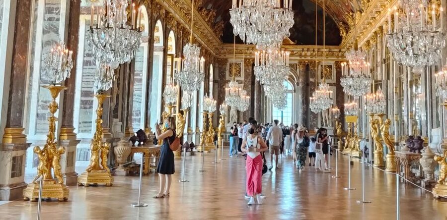 Versailles: Garden Private Guided Tour & Palace Entry Ticket - Price and value: $317 for a guide-led gardens focus