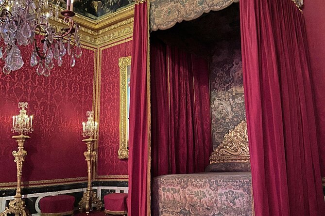 Versailles Golf Cart Tour | Palace and Gardens - Stop 3: The Royal Chapel in Baroque detail