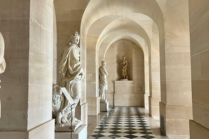 Versailles Golf Cart Tour | Palace and Gardens - Meeting point and what to expect on arrival