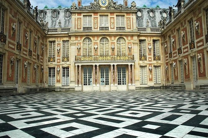 Versailles Guided Visit – Hotel Pickup, Meeting Point or None - Garden time and why 30 minutes can still feel like a lot