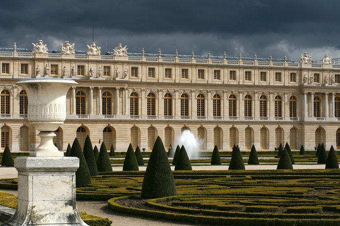 Versailles Palace 4h Tour (Skip the Line Ticket & Licensed Guide) - The Royal Chapel and the Versailles Power System