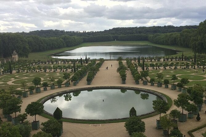 Versailles Palace and Garden Tour with Paris Private Transfers - Price and value: is $409.11 per person worth it?