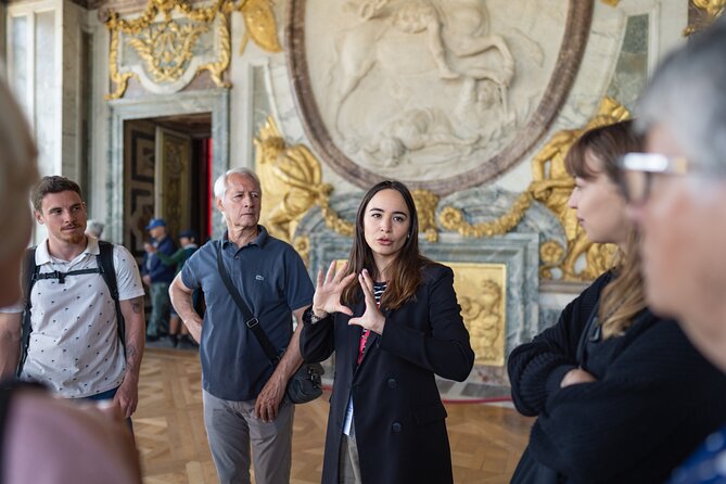 Versailles Palace and Gardens Tour by Train from Paris - Paris-to-Versailles by train: the part you should not stress about