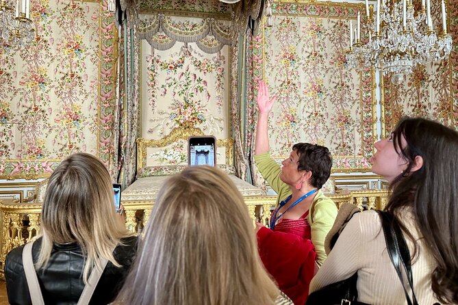 Versailles Palace and Gardens Tour from Paris - Crowd-proofing tips for Versailles timing and comfort