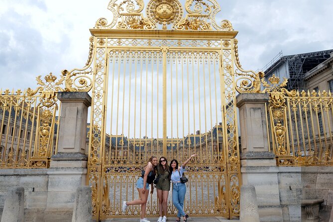 Versailles Palace and Gardens Tour from Paris - Hall of Mirrors: 357 mirrors, plus why it mattered in 1919