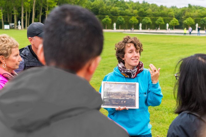 Versailles Palace Bike Tour with Market & Marie-Antoinette hamlet - Grand Trianon and Petit Trianon: two royal escapes, one bike route