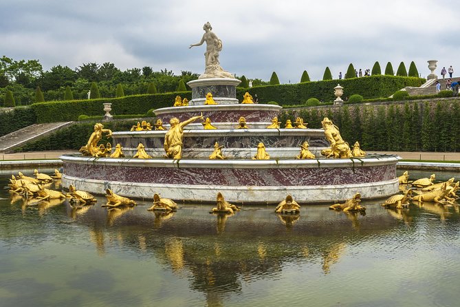 Versailles Palace Family 5hour Discovery from Paris - The kid-designed activity booklets: puzzles that actually control the pace