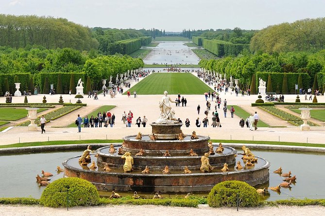 Versailles Palace & garden Tour by Minivan from Paris with ticket - The audio guide experience: how to get more than just passing impressions