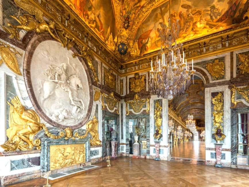 Versailles Palace & Garden Tour in Van from Paris with Entry - The palace circuit: audio guide time in the King’s and Queen’s Apartments
