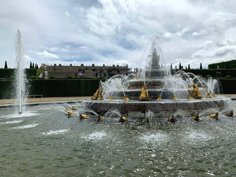 Versailles Palace & Garden Tour in Van from Paris with Entry - Prebooked entry: fewer delays, more time for the real stuff