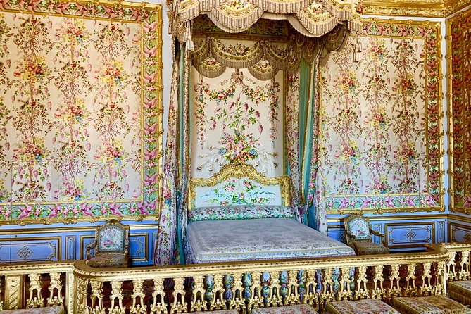 Versailles Palace & Gardens Audio Tour - Private Transportation - Gardens time with the 55 fountains: when weather is your co-guide