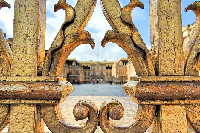 Versailles Palace & Gardens Tour with Transport from Paris - Price and value: what $115.69 covers (and why it can be worth it)