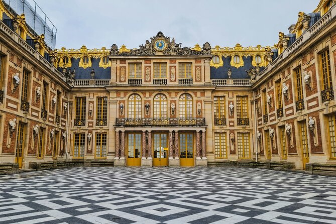 Versailles Palace Guided Experience and Gardens Entry 10 PPL Max - Key things I’d pay attention to