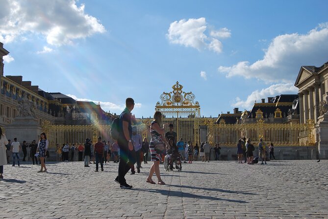 Versailles Palace Guided Tour with Gardens Access - Inside The Palace: State Apartments, Royal Chapel, and the Hall of Mirrors