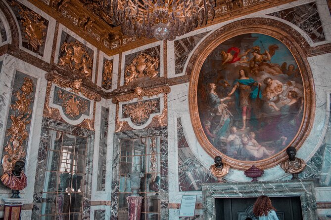 Versailles Palace Guided Tour with Reserved Entry - The gardens after the tour: included sometimes, paid often