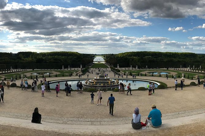 Versailles Palace & Marie-Antoinette's Estate Private Guided Tour - Inside the Palace: State Apartments and the Hall of Mirrors