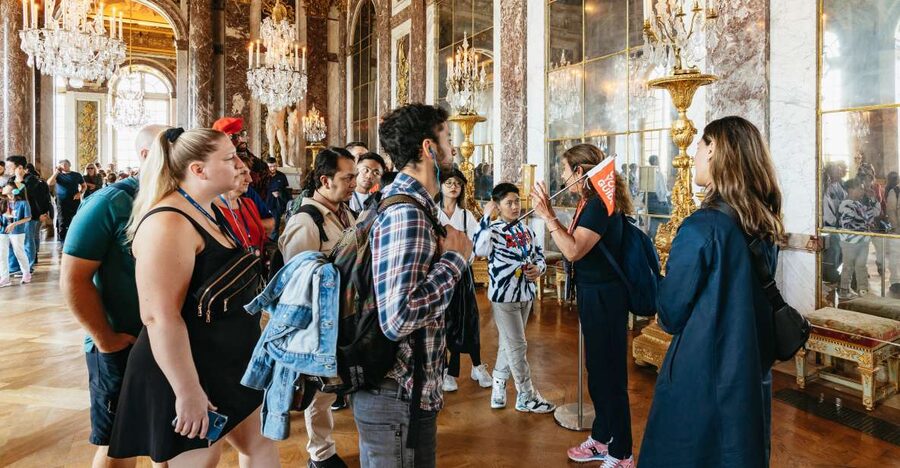 Versailles: Palace of Versailles Skip-the-Line Guided Tour - Priority entrance: how it saves your day inside the palace