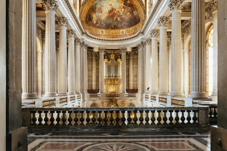 Versailles: Palace of Versailles Skip-the-Line Guided Tour - After the tour: staying in the palace and building your own finish