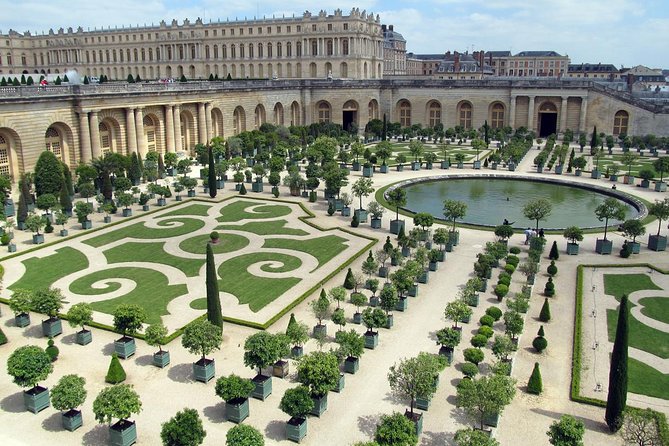 Versailles Private Day Excursion with Palace, Gardens & Trianon - Royal Chapel and Royal Opera: short stops, big meaning