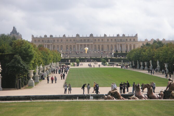 Versailles Private Guided Tour - Reserved Entry Included - Price and Value: Is $287.78 Per Person Worth It?